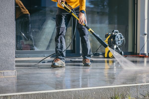 Concrete Cleaning in Mount Pleasant