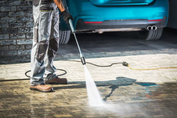 Driveway Pressure Washing in Mount Pleasant