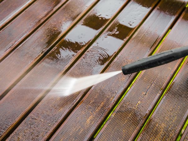 Balcony Cleaning Service