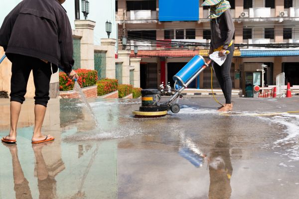 Concrete Exterior Cleaning