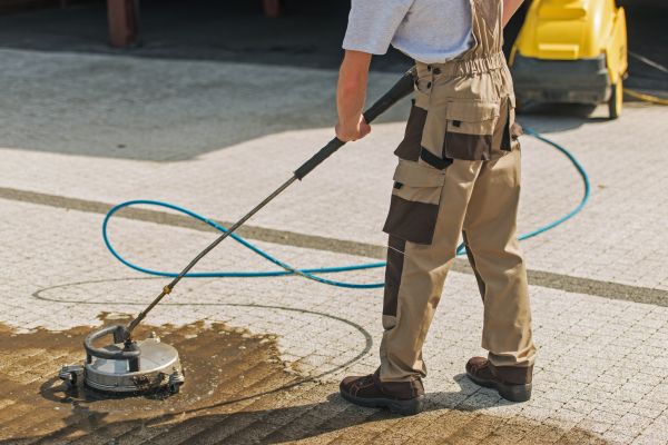 Townhouse Driveway Cleaning