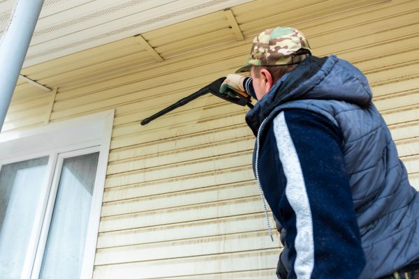 Vinyl Siding Pressure Cleaning Service